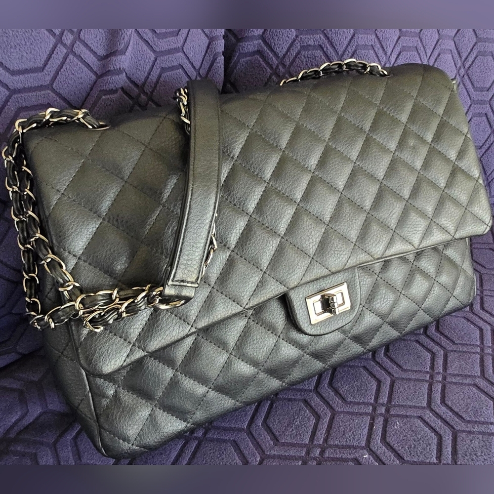 Large Black Quilted Flap Leather-like Shoulder Handbag Crossbody Bag